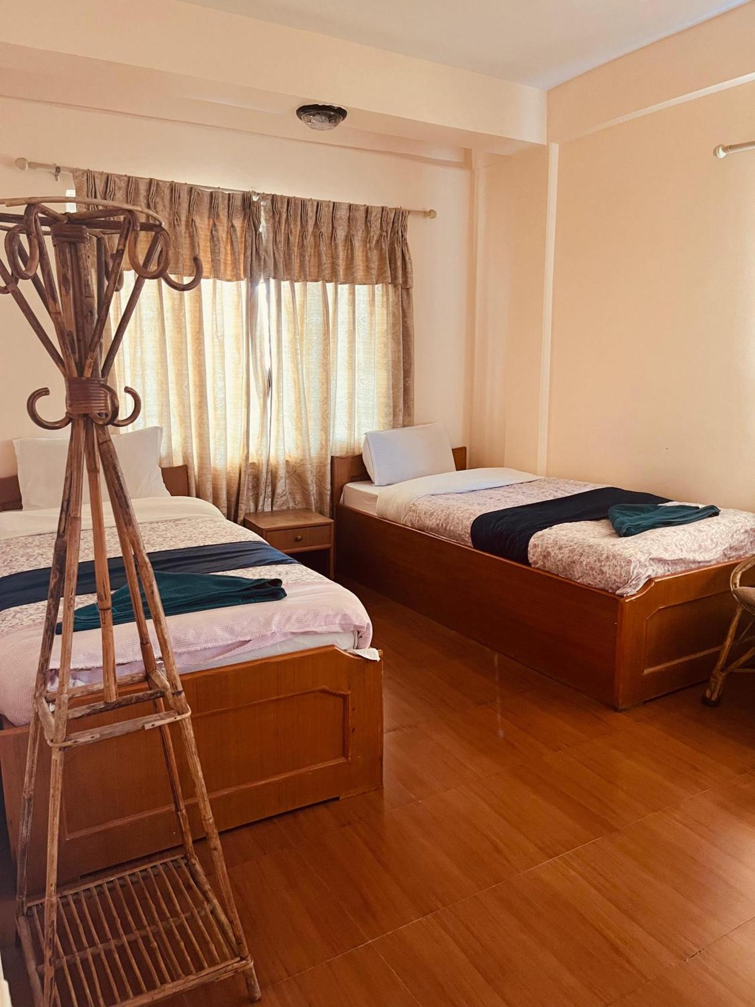 Hotel Global Inn โพคารา ภายนอก รูปภาพ