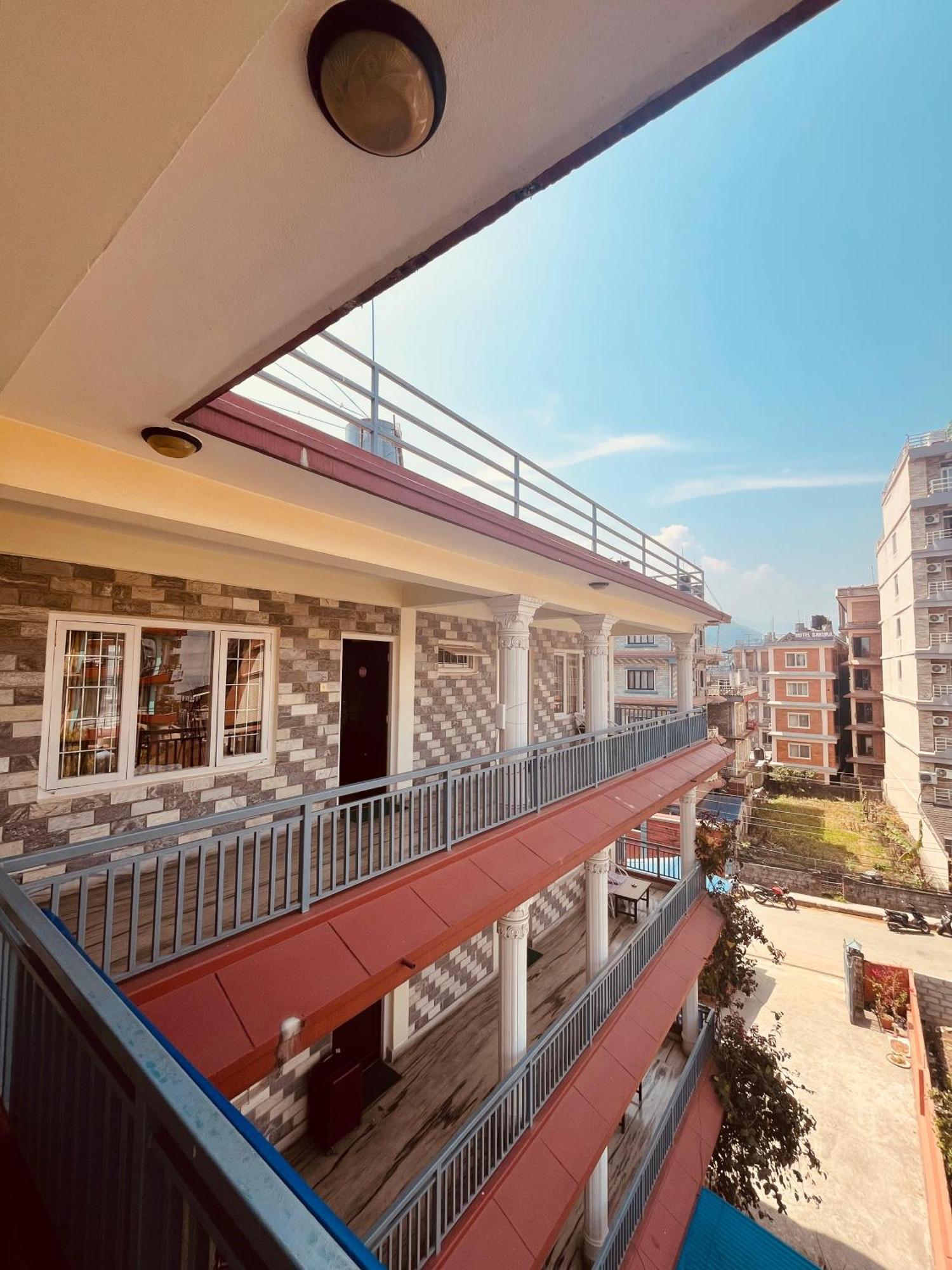 Hotel Global Inn โพคารา ภายนอก รูปภาพ
