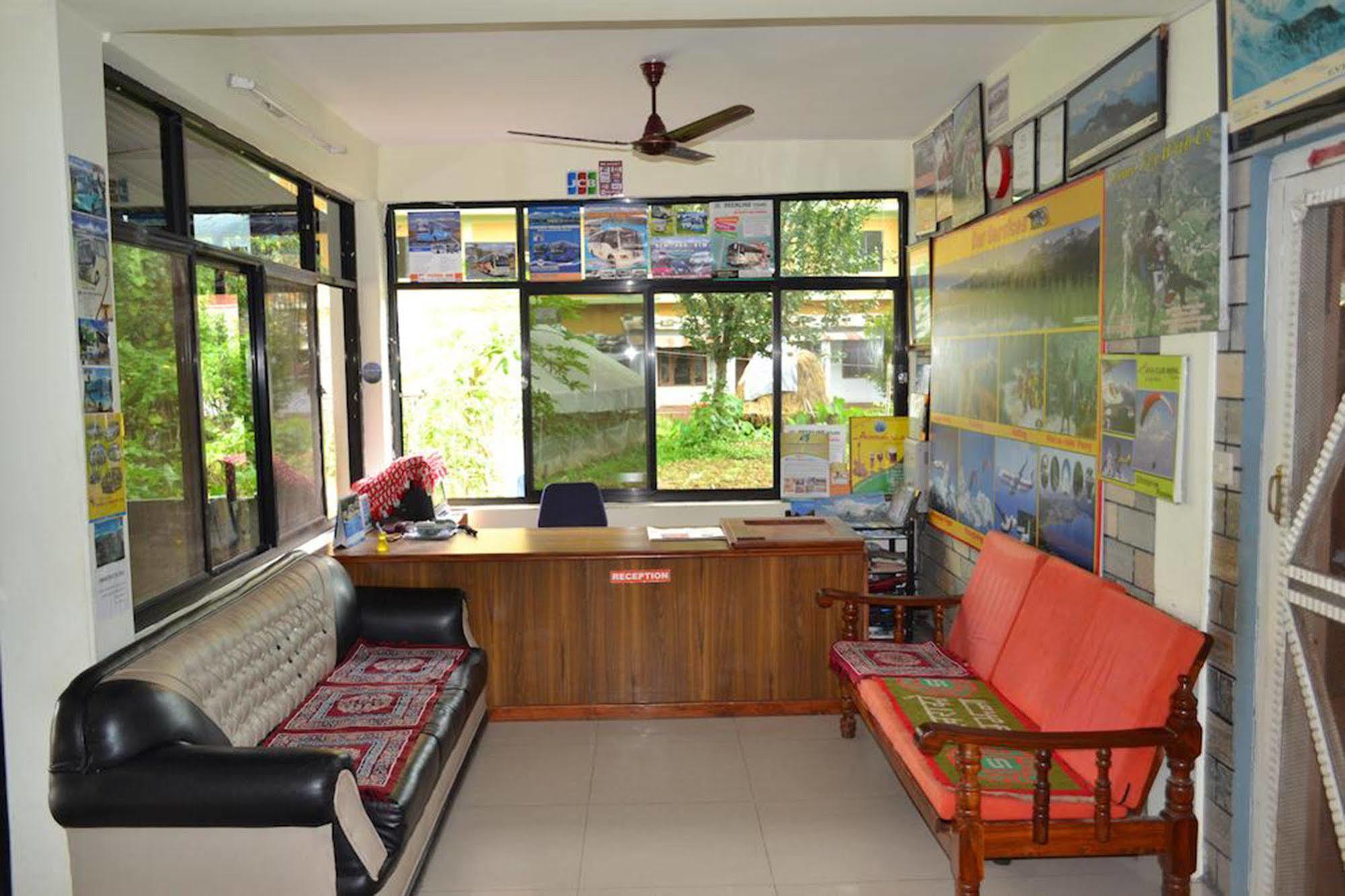 Hotel Global Inn โพคารา ภายนอก รูปภาพ